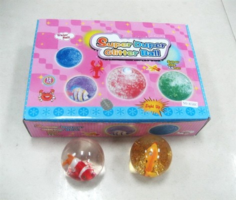 Fish bouncing balls